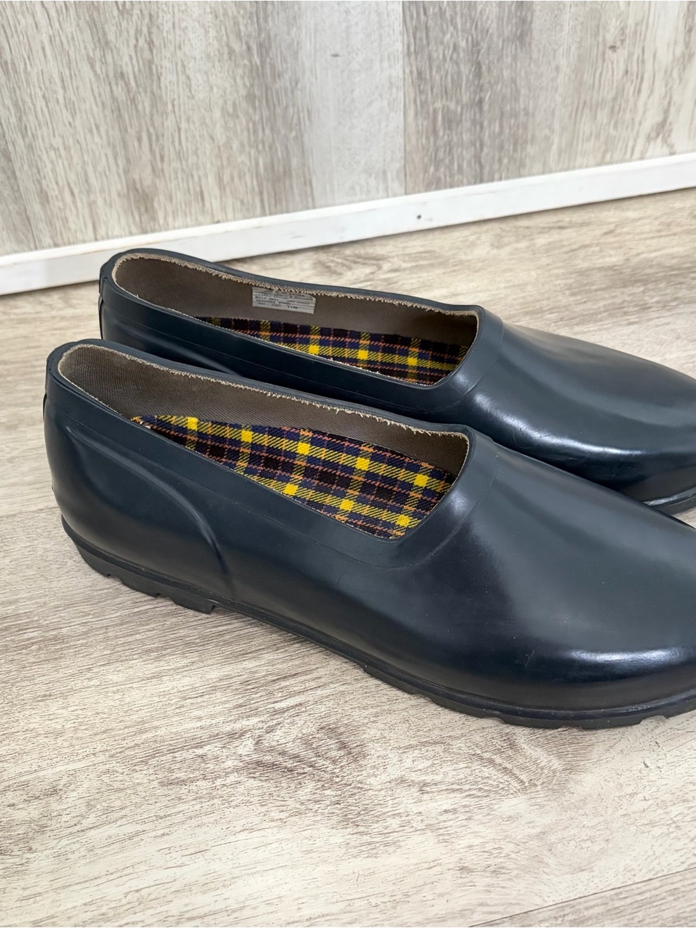 VTG Eddie Bauer Waterproof Rain Shoes Bootie Women 11 Blue Garden Outdoors Plaid